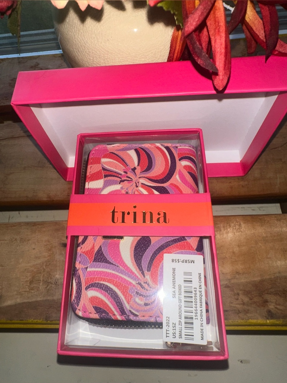 Trina Turk Wallet Zip Around Pink Purple Swirls ~ NWT - Picture 16 of 16